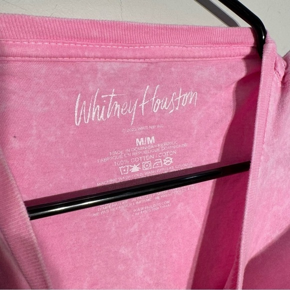 Women’s Whitney Houston T-shirt medium - Picture 3 of 3